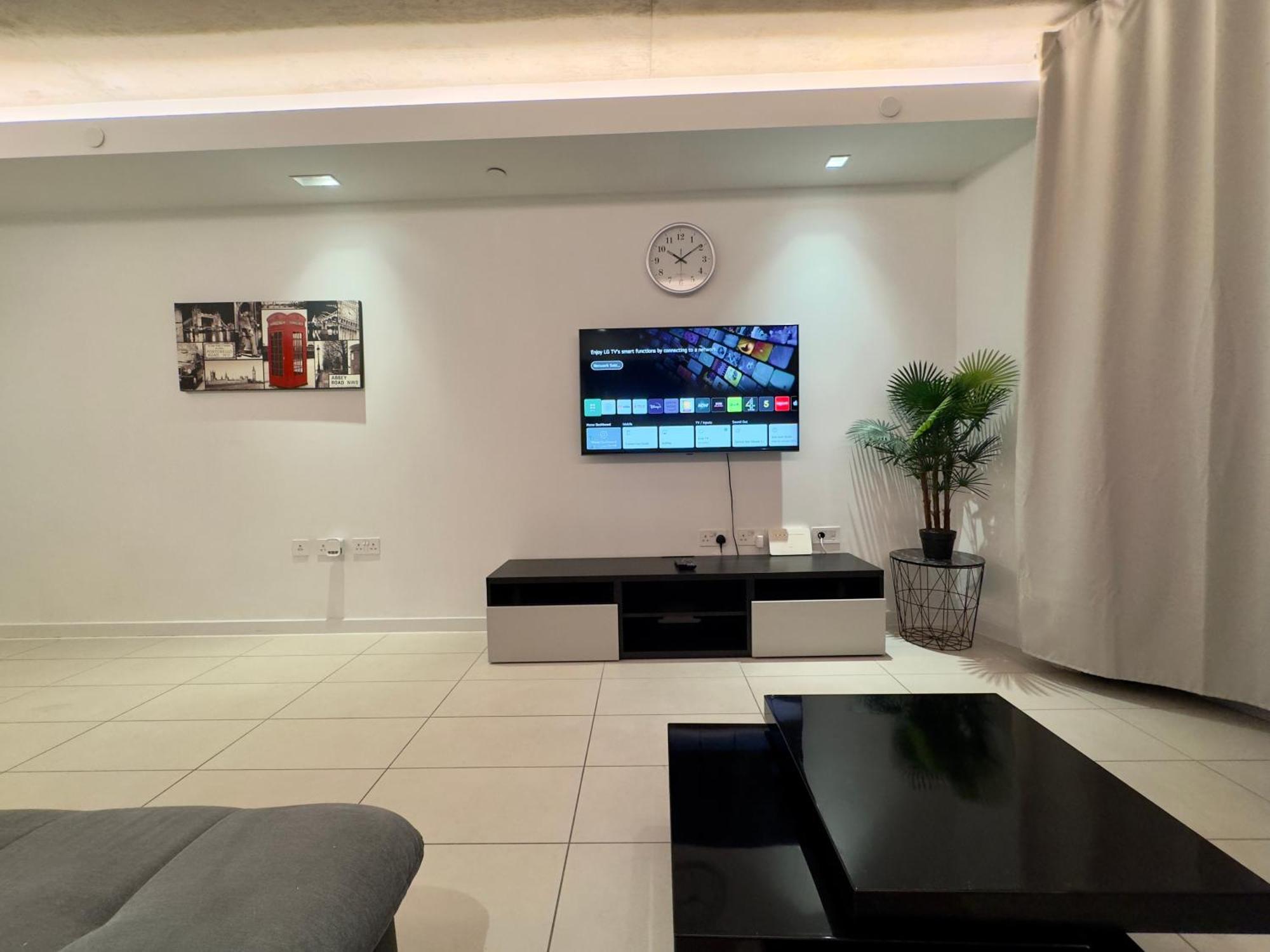 Appartamento Excel Cosy With Balcony & River View Close To O2 Arena, Cable Car, City Hall *