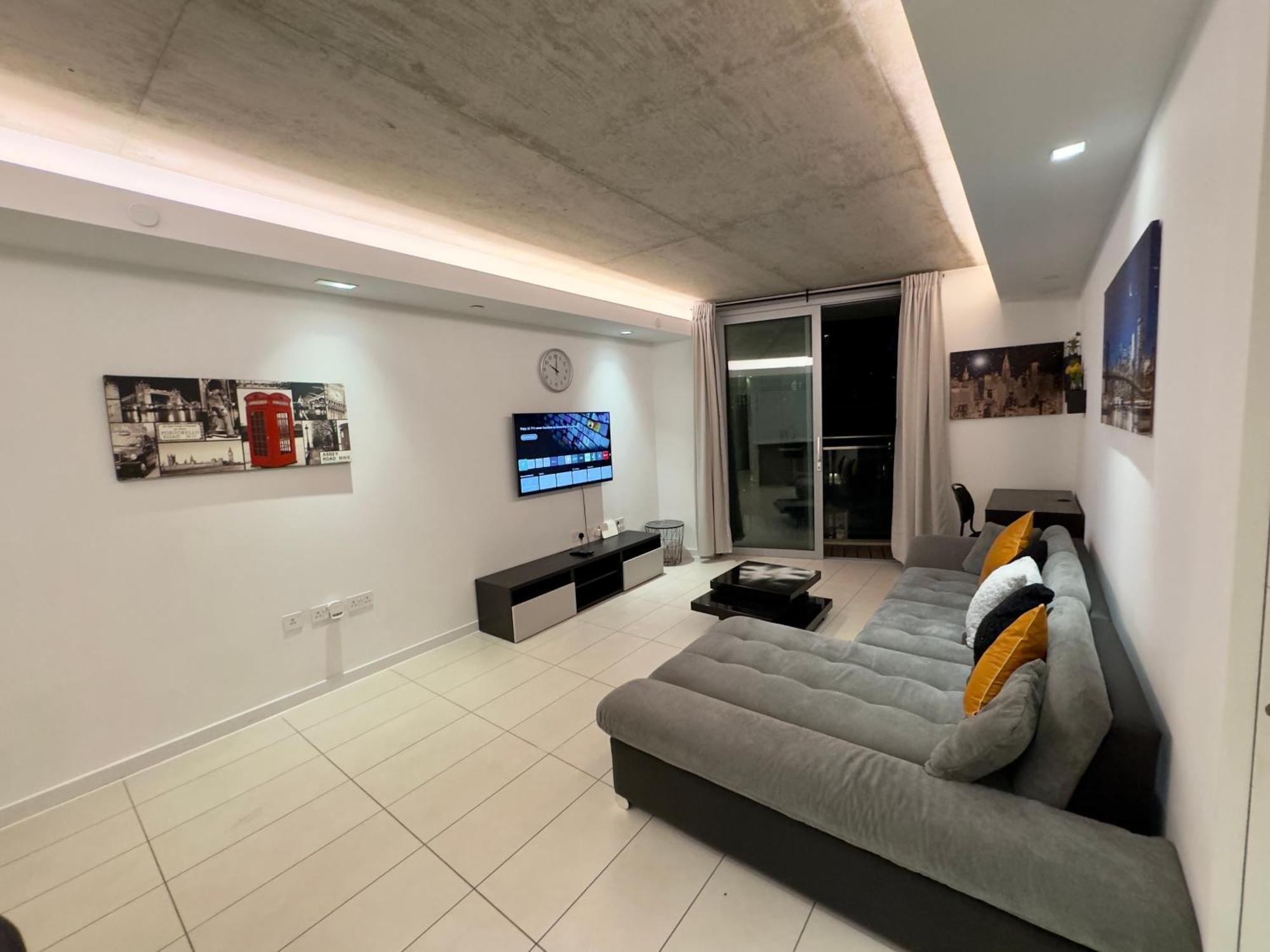 Excel Cosy With Balcony & River View Close To O2 Arena, Cable Car, City Hall * Londra
